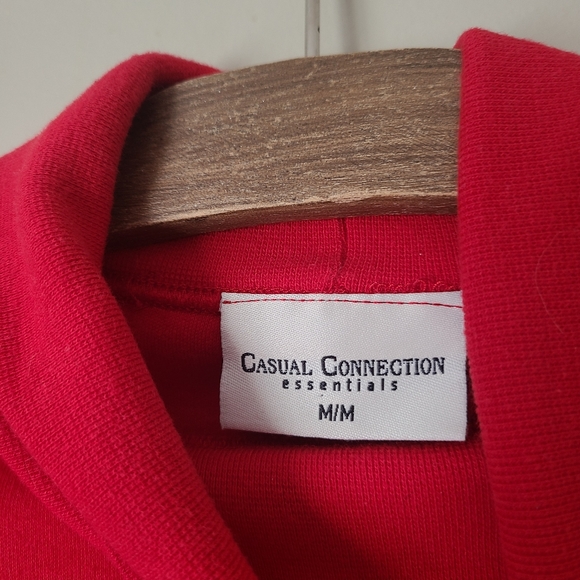 CASUAL CONNECTIONS | Red Long Sleeve Turtleneck Top – Women’s Medium - Picture 3 of 3